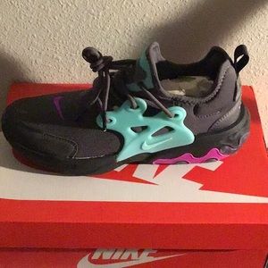 Nike react presto gs,5.5,
